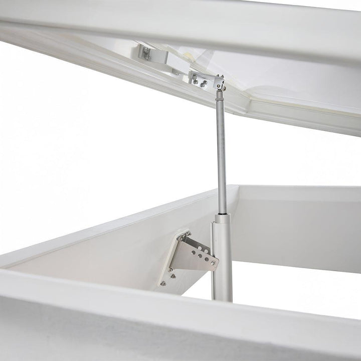 Skylux-Stairwell Smoke Ventilation with Polyester Curb 30/20-3